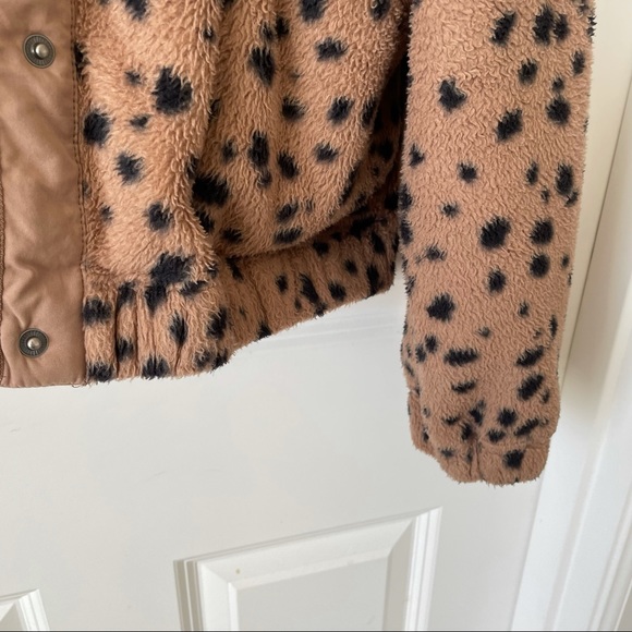 Abercrombie leopard cheetah fleece jacket xs - Picture 4 of 5